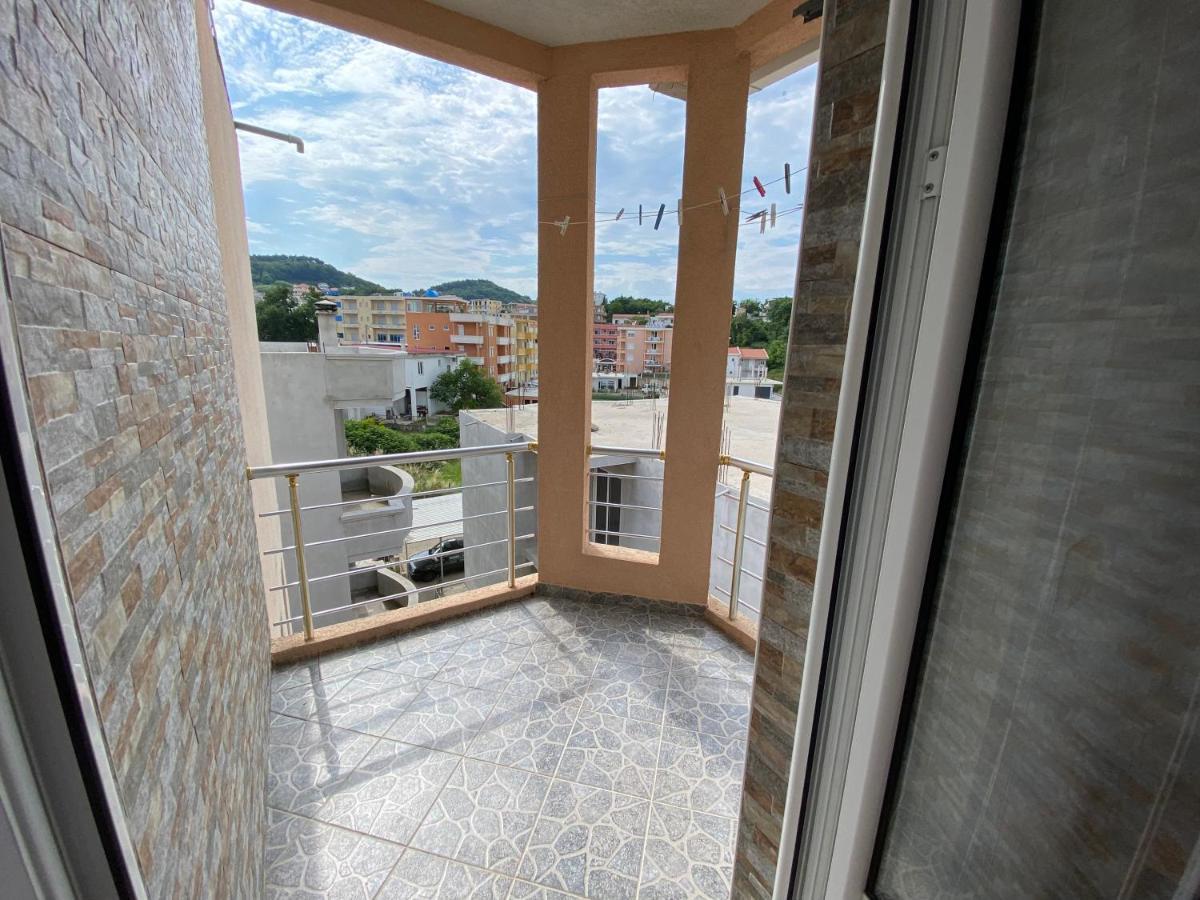 Guest House Koliqi - Hotel & Apartments Ulcinj Exterior photo